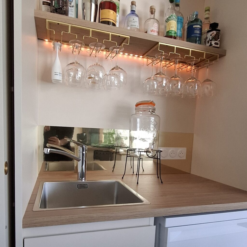 Cuisines Kitchenette bar led